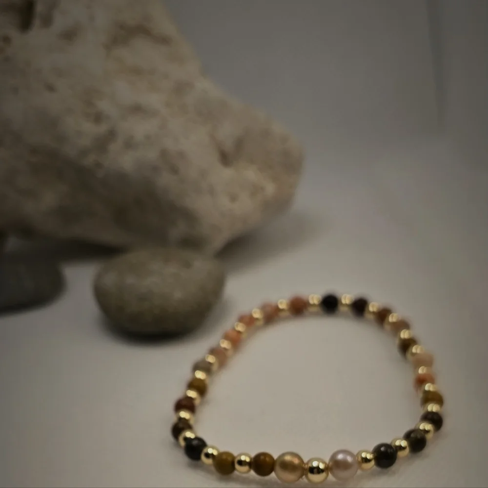 Stretchy bracelet - Picture 6 of 13
